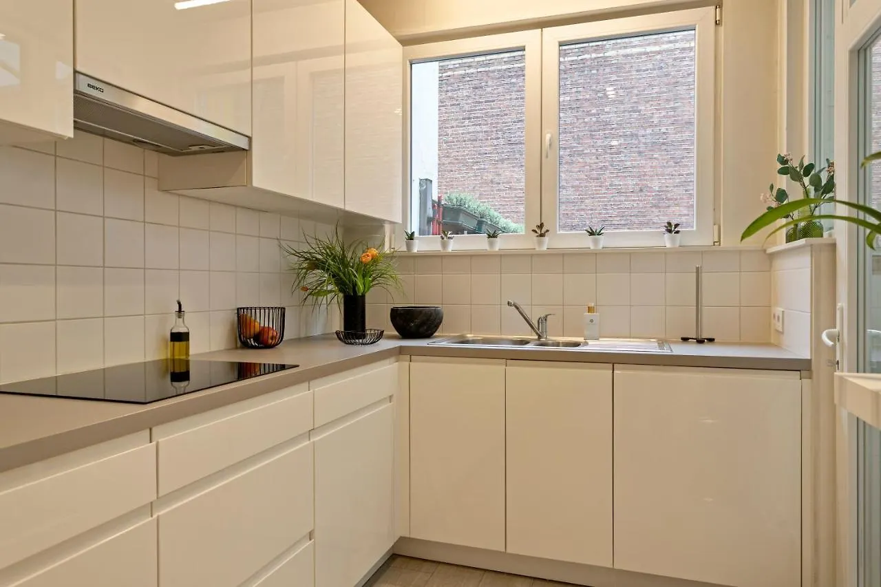 Top Located Cozy Apartments Next To Kmska Antuérpia